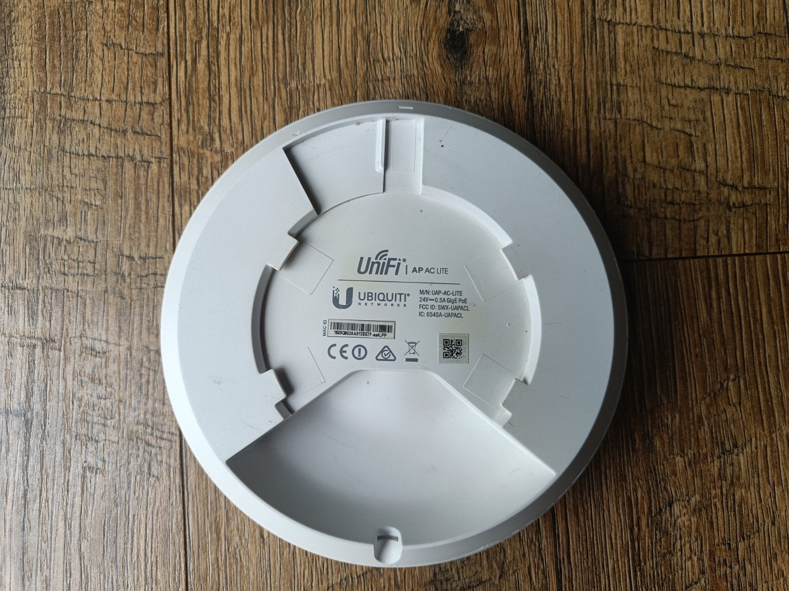 Ubiquiti UniFi AP AC Lite Access Point, Ophalen, Zo goed als nieuw, Ubiquiti