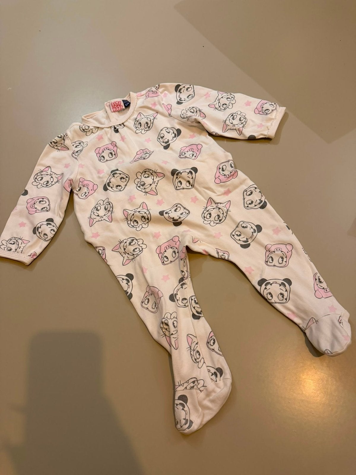 Gezocht: Disney & Cartoon Kinderkleding (0-4 jaar), Kinderen en Baby's, Ophalen of Verzenden