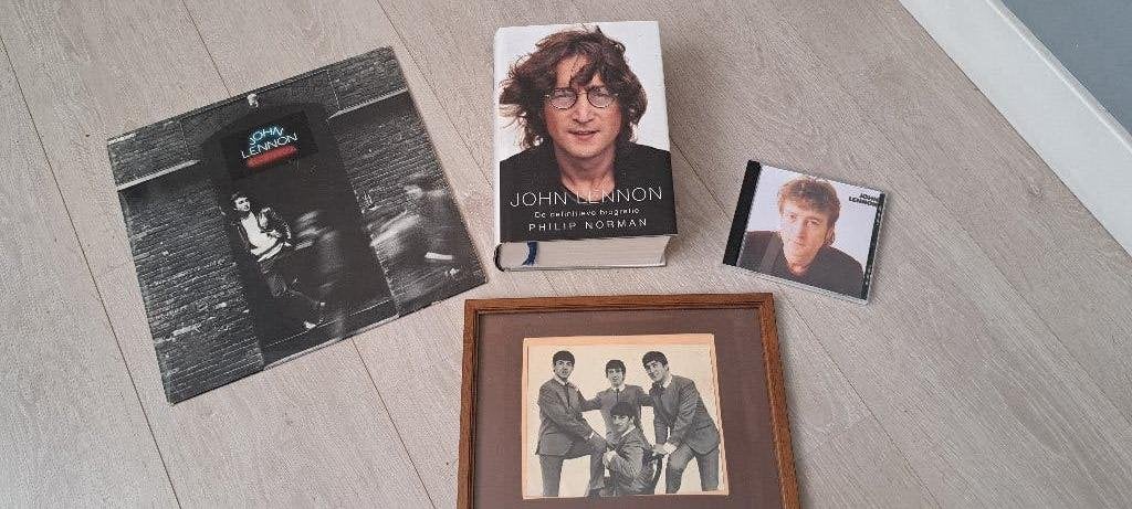 John Lennon: Boek, LP, CD en ingelijste foto The Beatles, Ophalen, Gebruikt