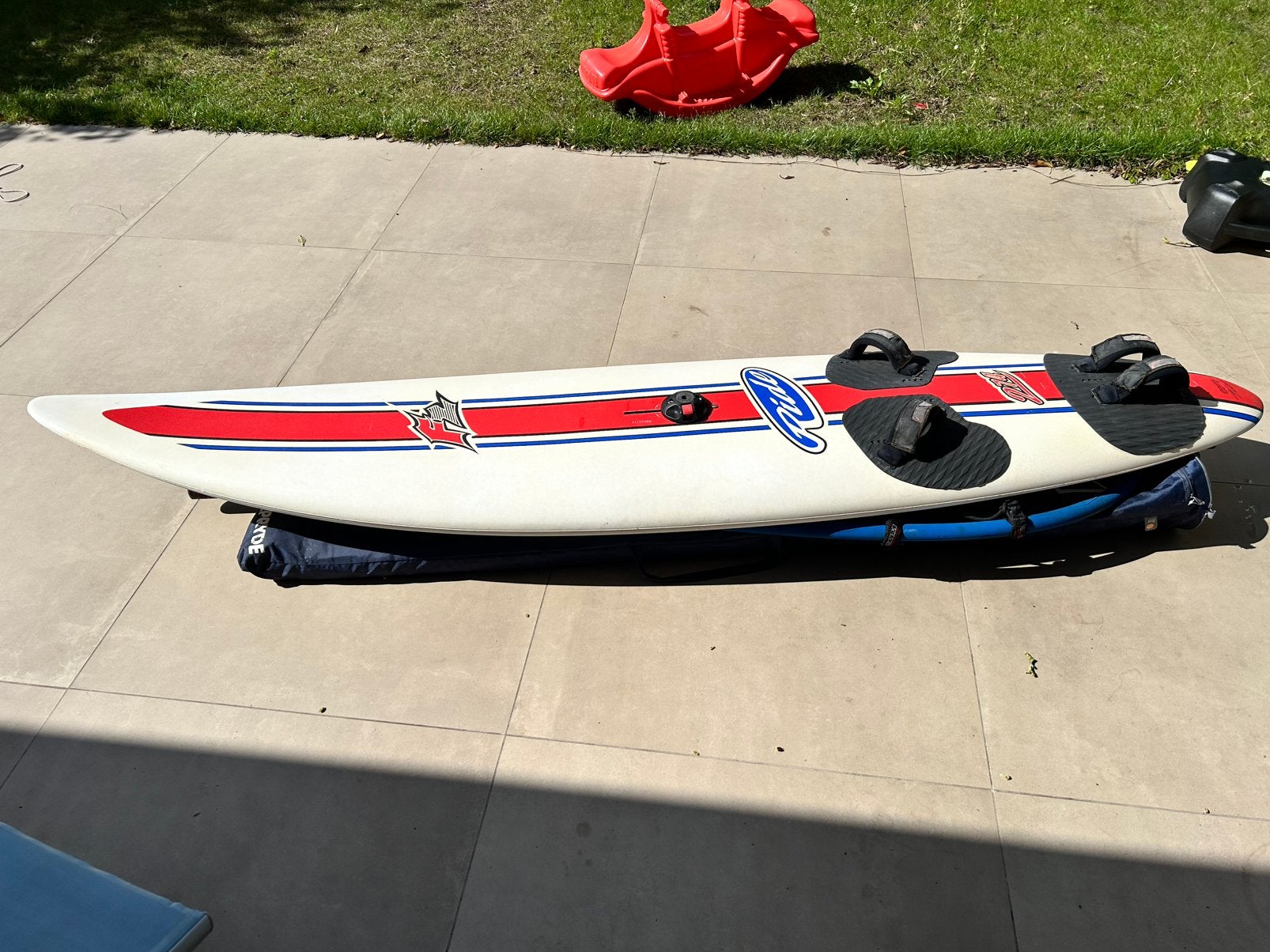 F2 Ride 274 compleet incl vijf zeilen carbon mast, Watersport en Boten, Ophalen, 250 tot 300 cm, Gebruikt, 5 tot 6.5 m²