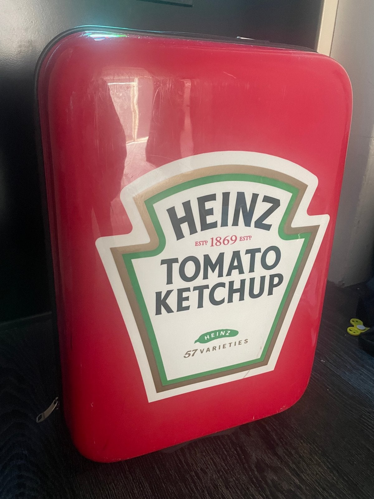 Heinz ketchup koffer trolley, Ophalen, Wieltjes, Gebruikt, 50 tot 60 cm