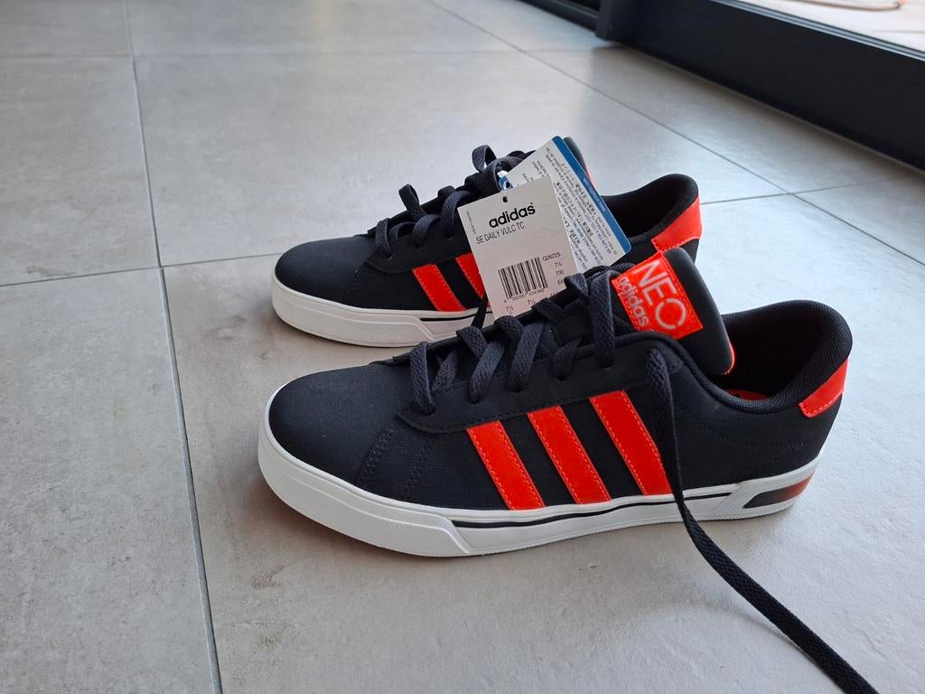 Adidas Neo sneakers maat 41 1/3 - Nieuw, Ophalen of Verzenden