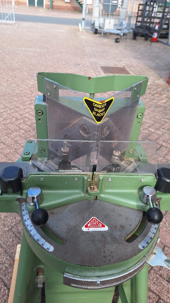 Versteksnijmachine,  verstekstans, Morso model: F, Ophalen, Gebruikt, Industriepark 2a 9351PA Leek, H.O.Albert Ale Slotema