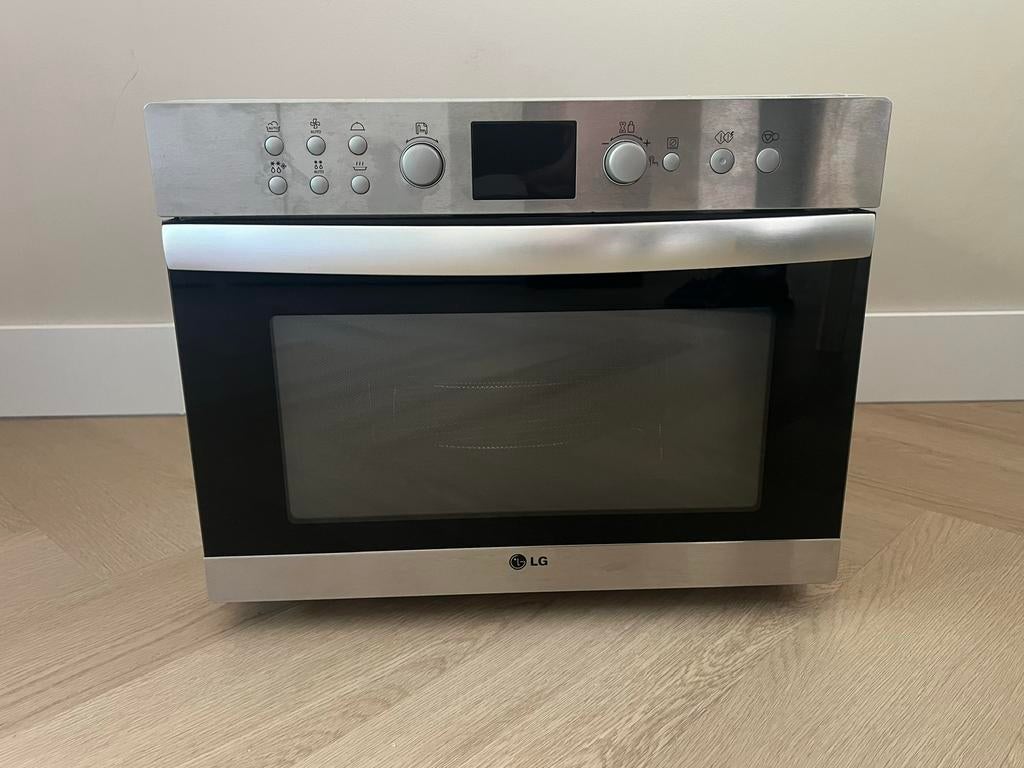 LG MC8088HL combimagnetron - zilver, Witgoed en Apparatuur, Ovens, Gebruikt, Vrijstaand, Oven met grill, Minder dan 45 cm, 45 tot 60 cm