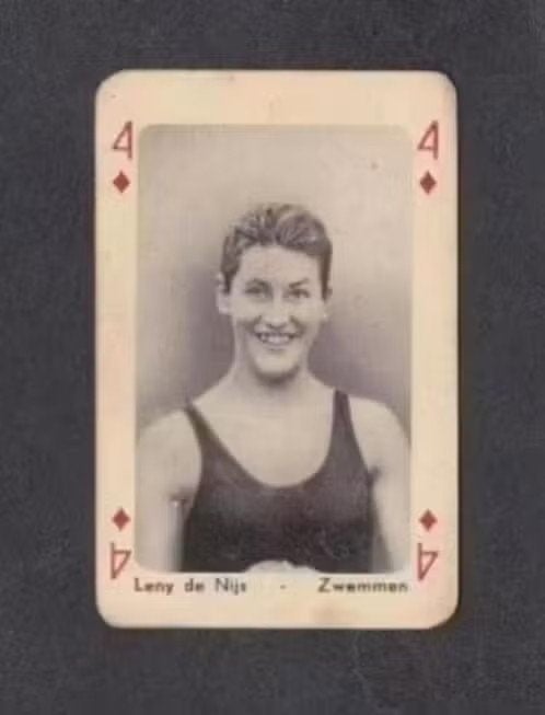 Speelkaart Leny de Nijs Zwemmen Hilversum., Verzamelen, Ophalen of Verzenden, Zo goed als nieuw
