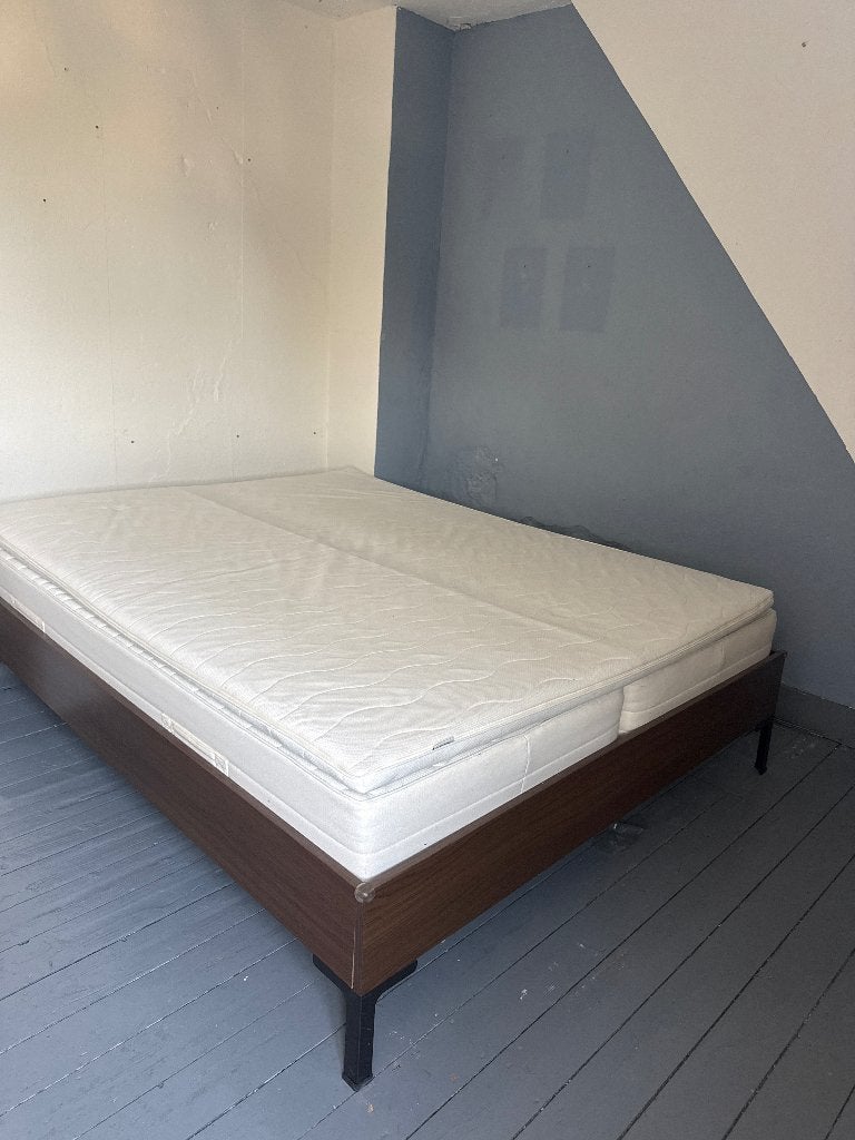 Tweepersoonsbed incl matras en topper, Ophalen, Gebruikt, Bruin, Tweepersoons