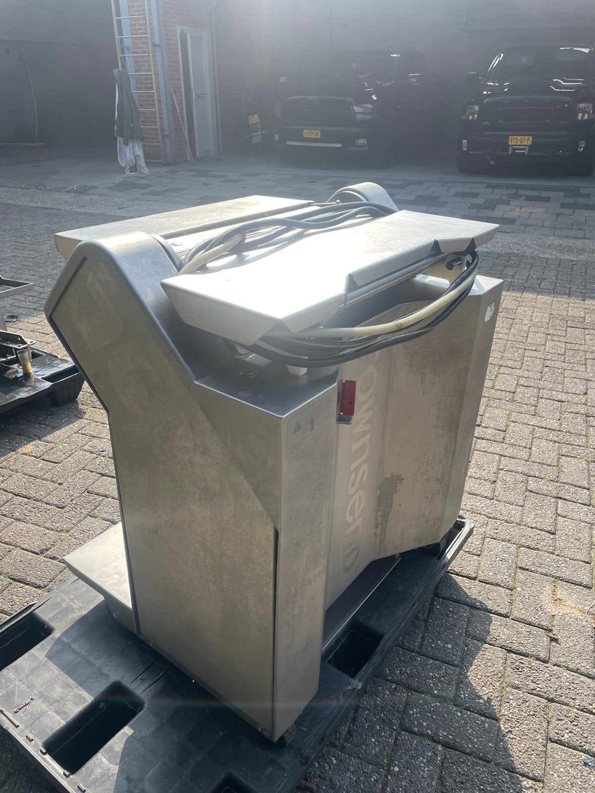 2 x Townsend 7600 vliesmachines, Ophalen