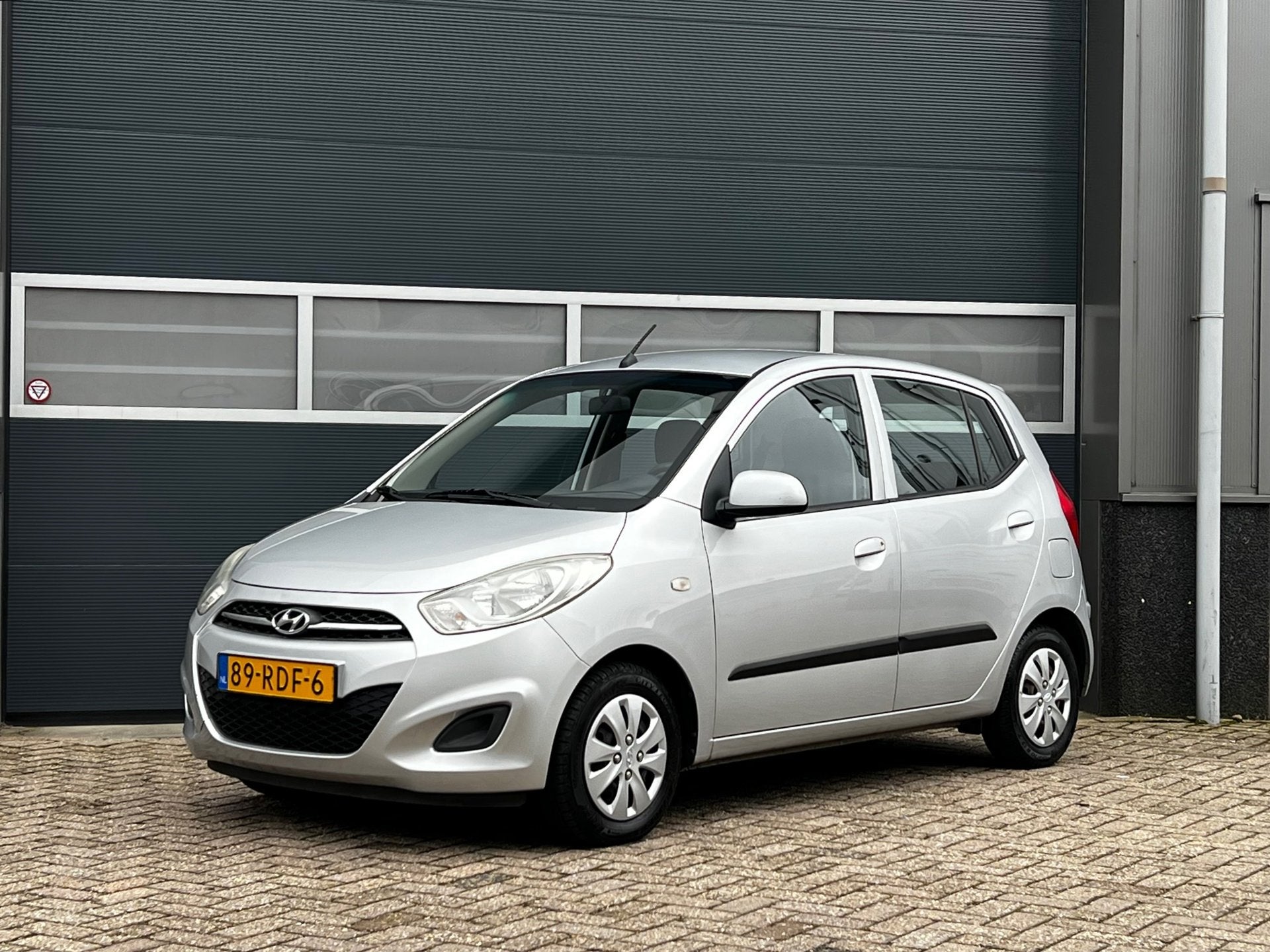 Hyundai I10 1.1 i-Drive Cool bj.2011 Airco|Radio cd|Nap., Euro 5, Stof, Gebruikt, 4 cilinders