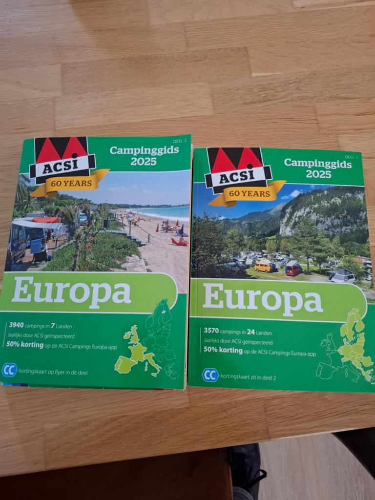 ACSI campinggids deel 1& 2 2025, Boeken, Reisgidsen, Ophalen of Verzenden, Europa, Overige merken