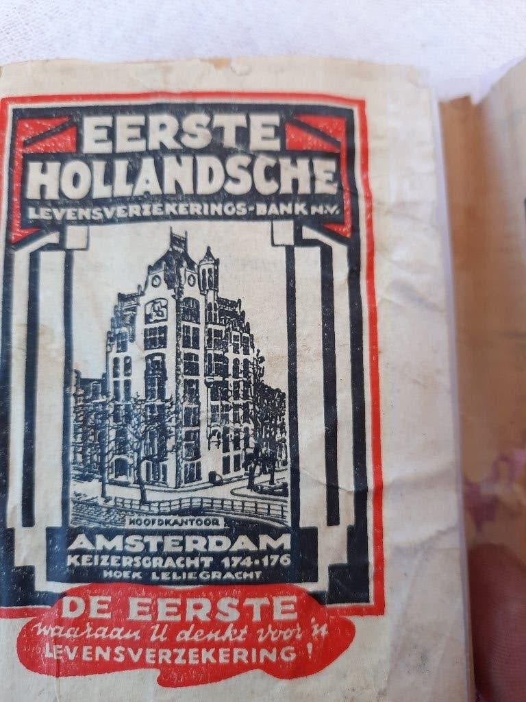 Boek Almanak 1959 en 1942 van zwaamen's en thompson, Antiek en Kunst, Ophalen of Verzenden, Van zwaamen en thompson
