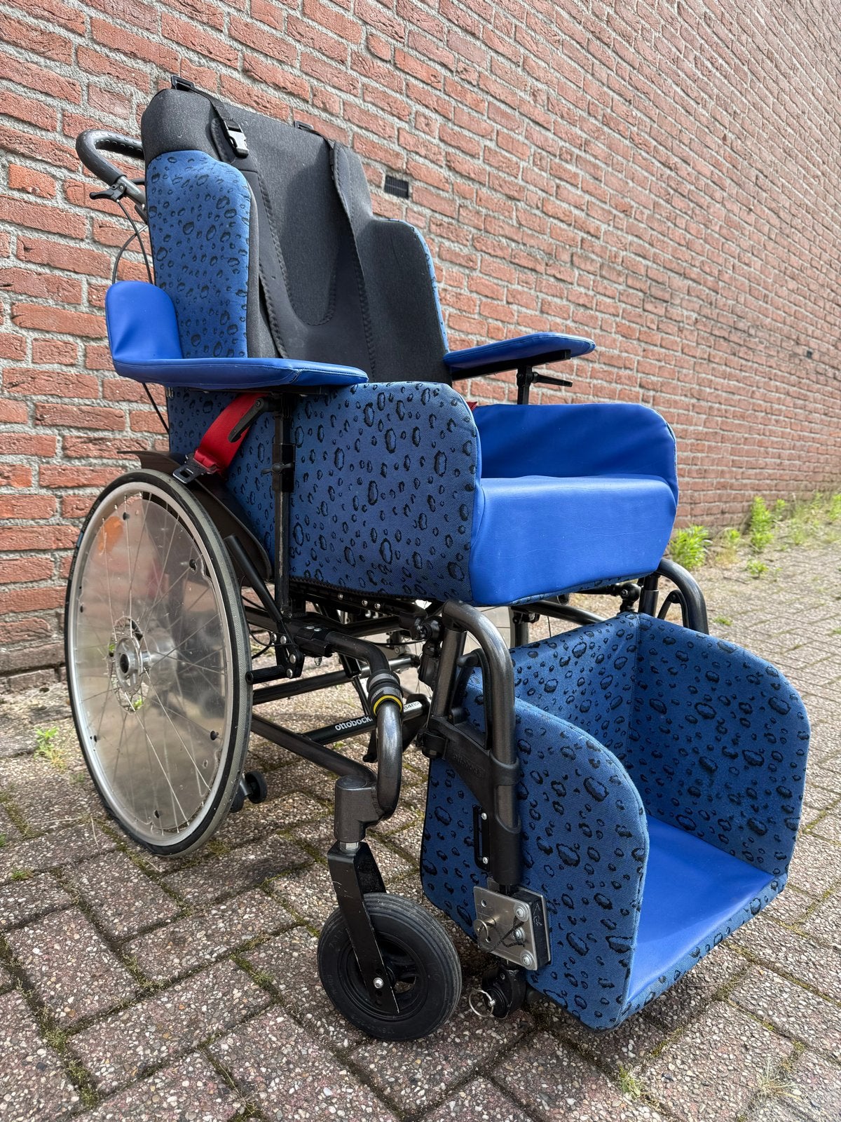 Ottobock Rolstoel comfortabel.., Ophalen, Ema.mobility.wheelchair@gmail.com, Rolstoel, Duwrolstoel
