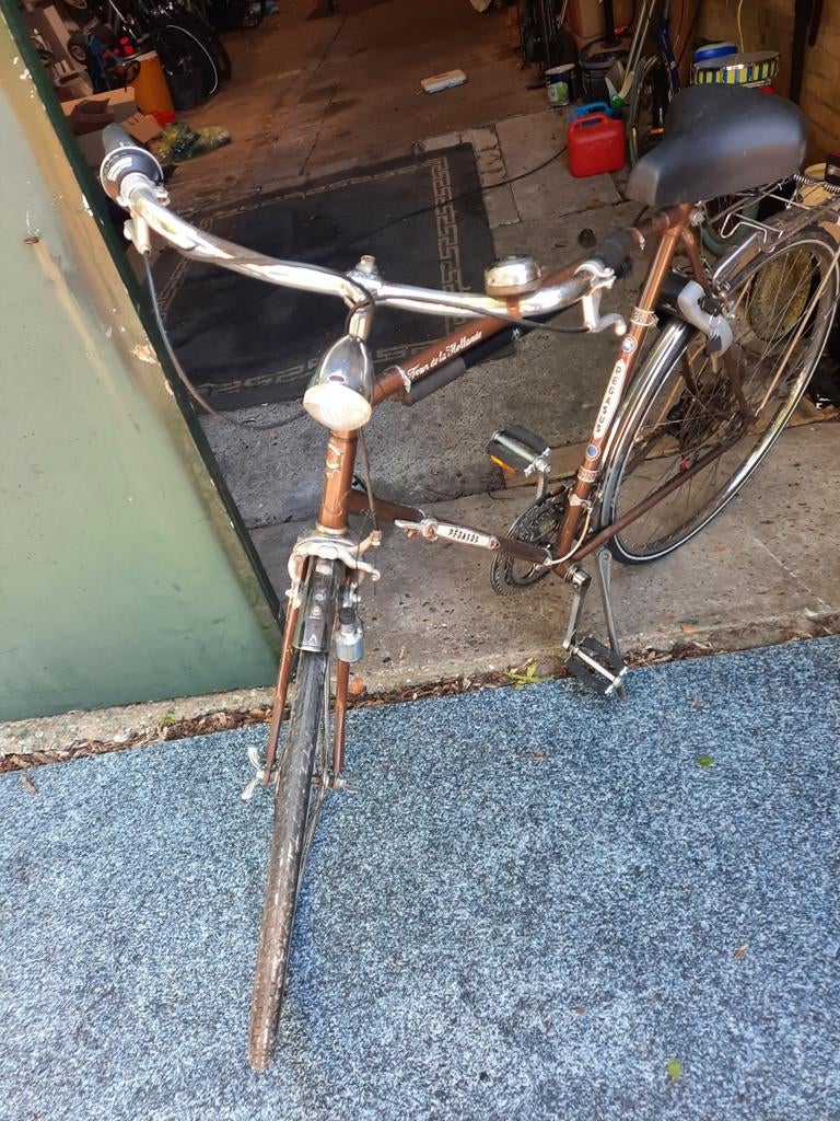 Mooie oldtimer in goede staat 25 euro ophalen, Fietsen en Brommers, Ophalen of Verzenden