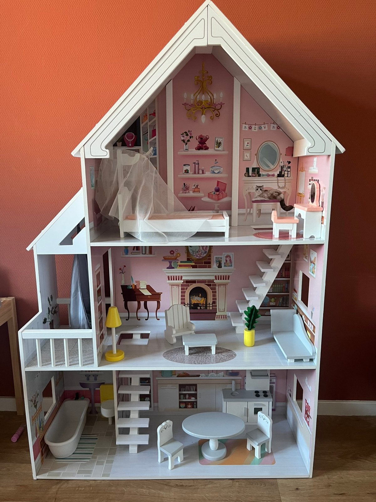 Bandit and angel prinses poppenhuis voor barbies, Kinderen en Baby's, Speelgoed | Poppenhuizen, Ophalen, Zo goed als nieuw, Poppenhuis
