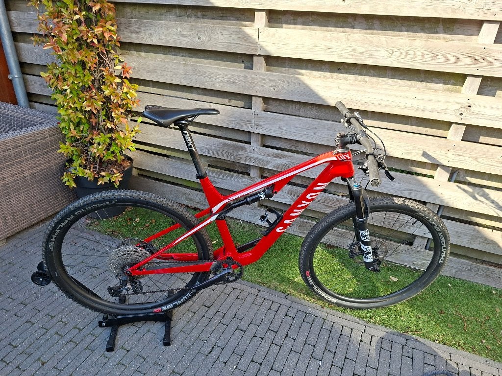 Mtb Canyon de lux, 28 inch, Gebruikt, Vering, 10 tot 15 versnellingen