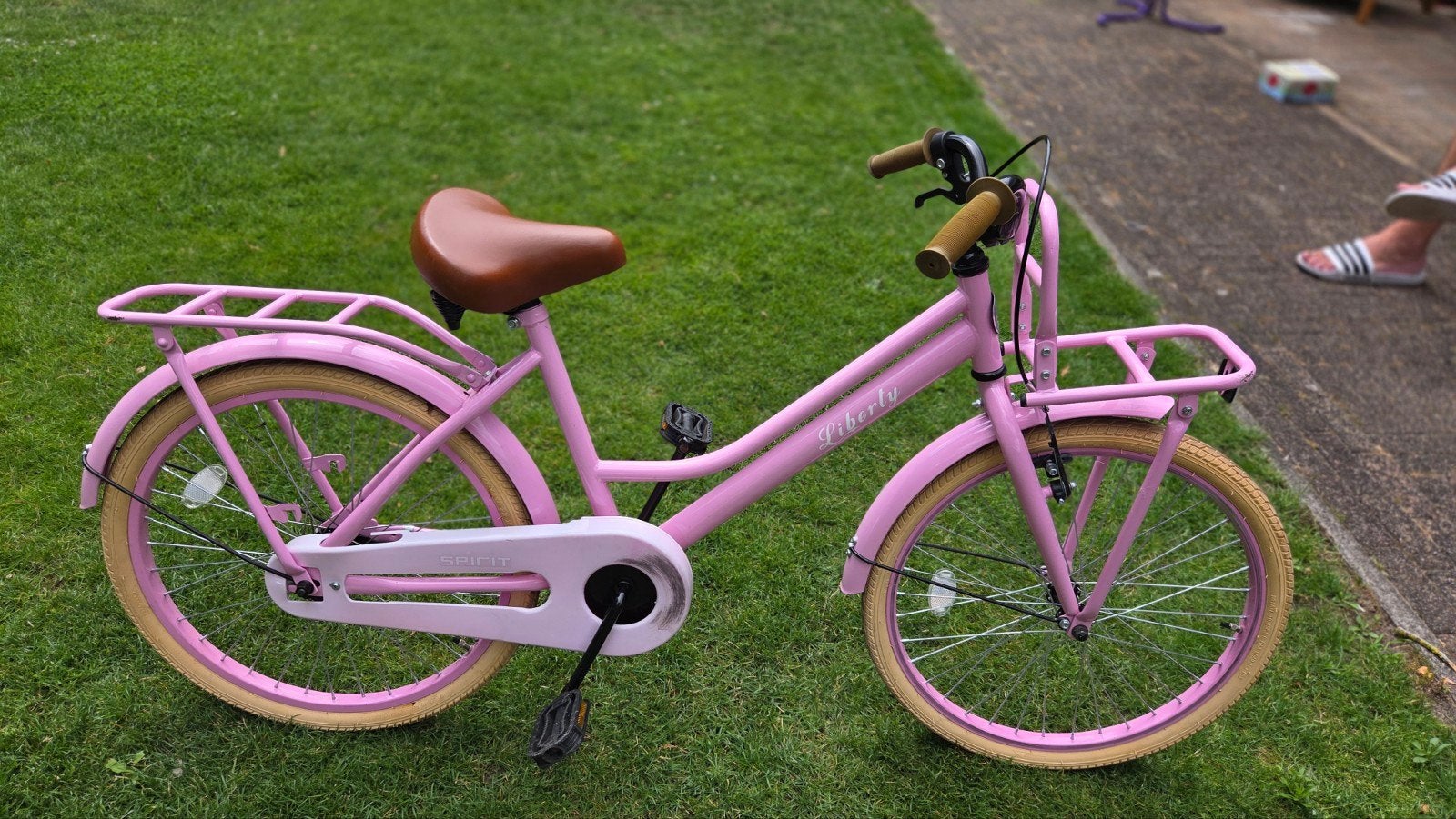 Spirit Liberty Meisjesfiets Roze 22 Inch - Gebruikt, Ophalen, Terugtraprem, 22 inch, Gebruikt
