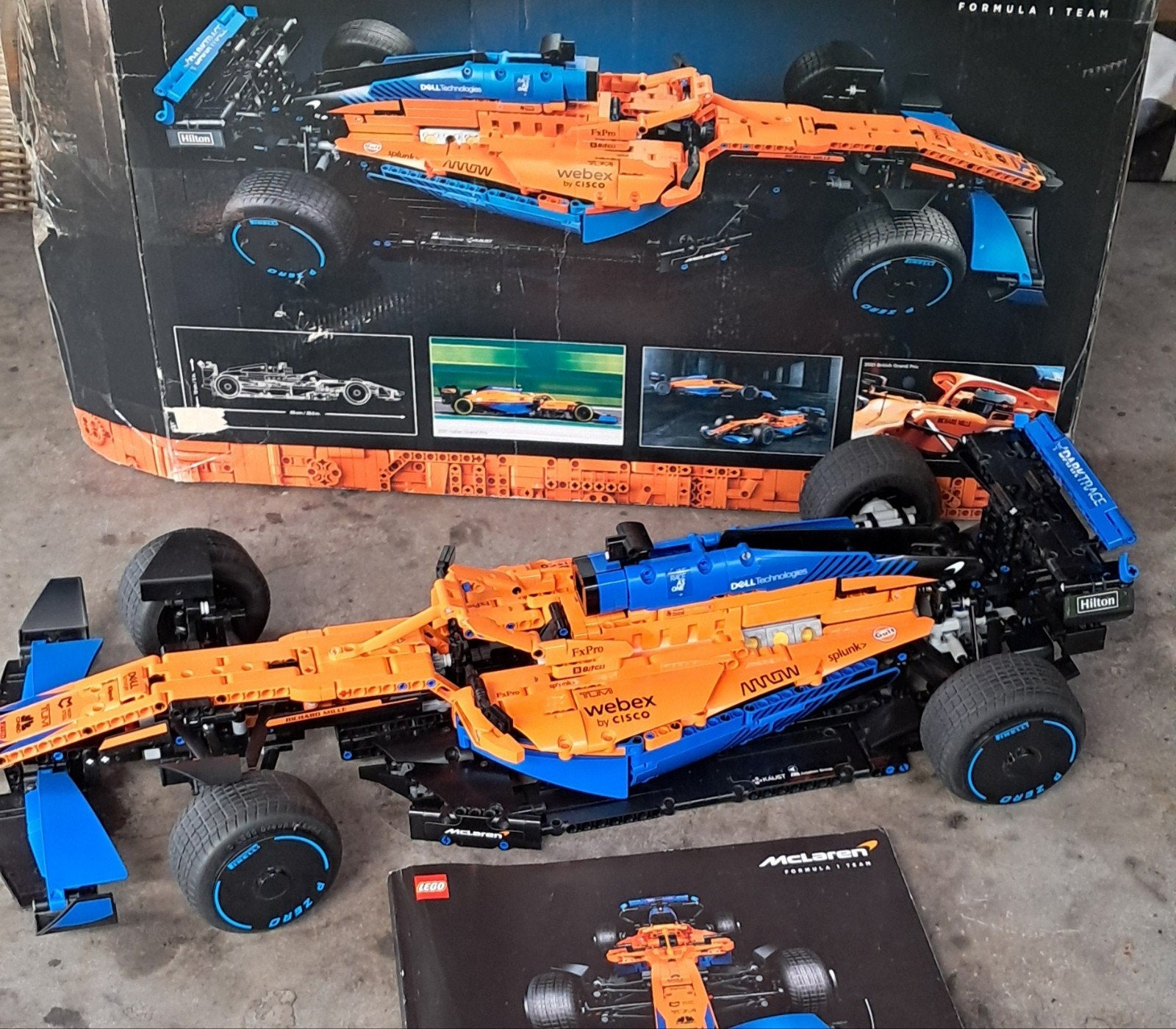 LEGO Technic McLaren Formule 1 met Pirelli banden, Ophalen of Verzenden, Zo goed als nieuw