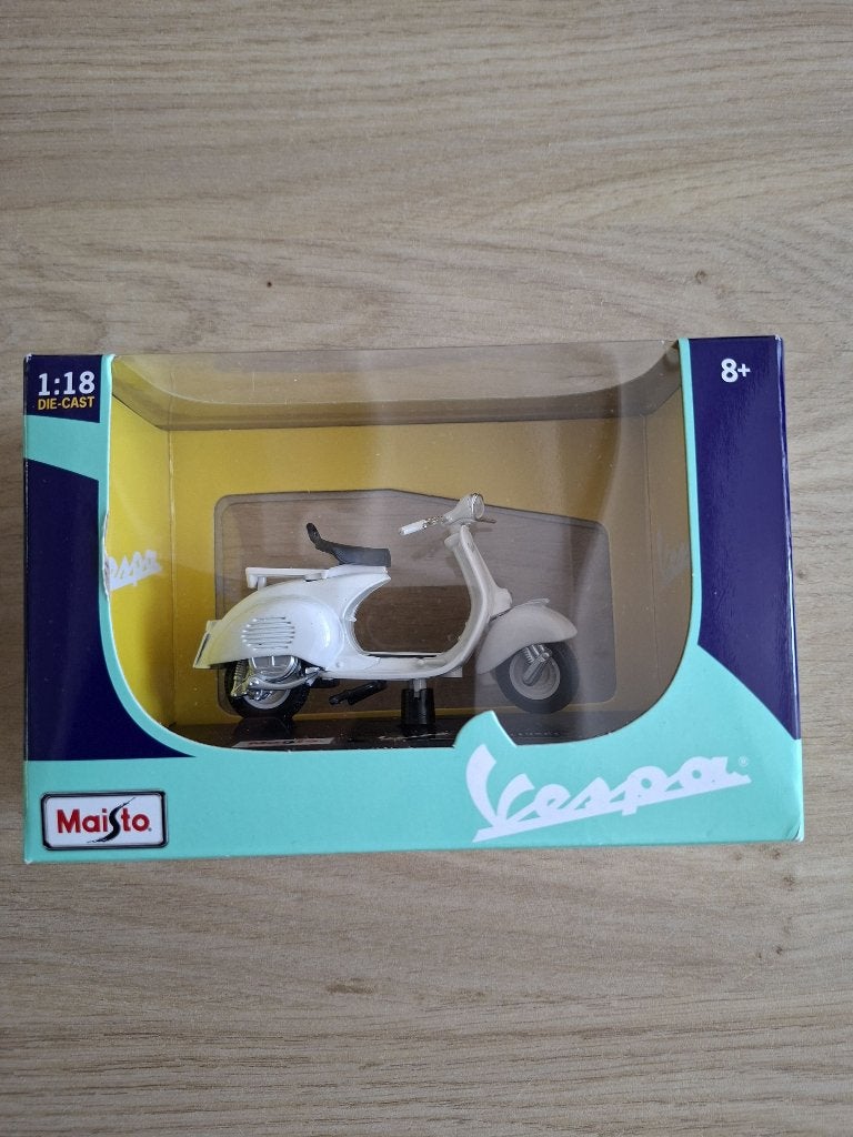 Schaalmodel Vespa 150 wit, Ophalen of Verzenden, Nieuw, Overige typen