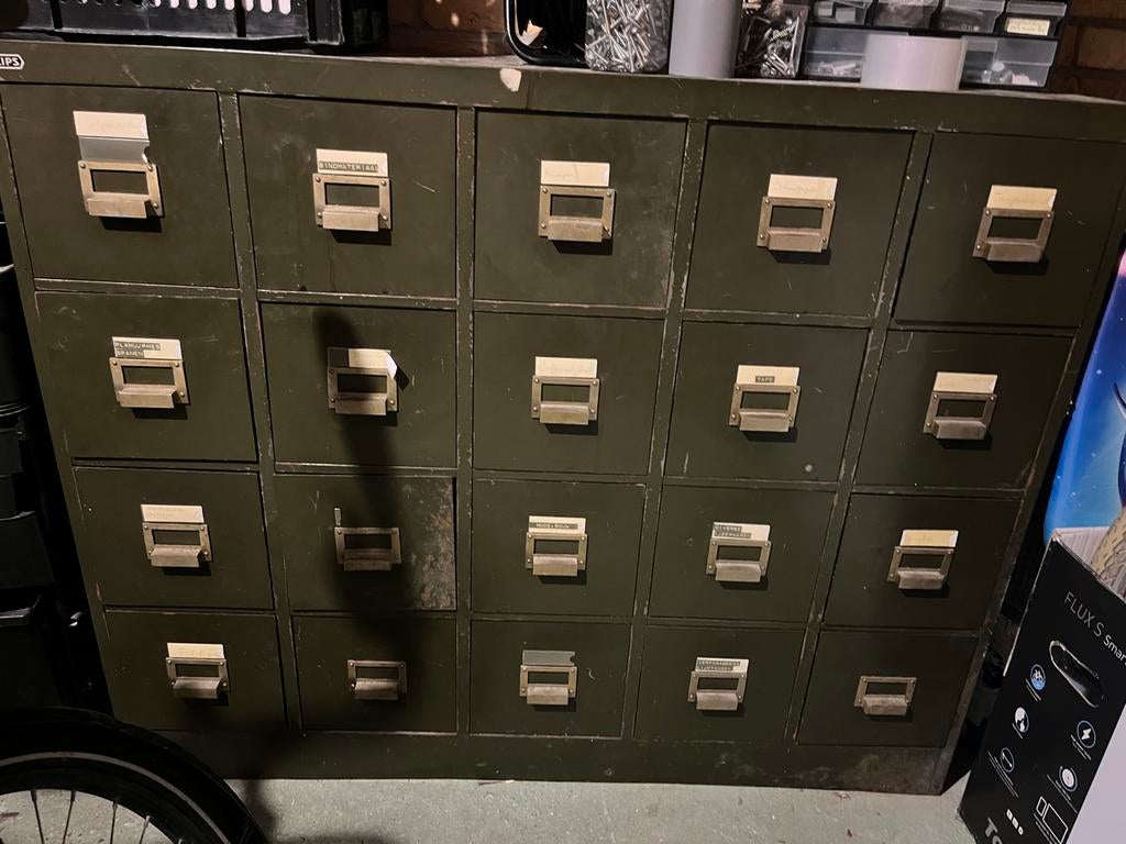 LIPS Vintage metalen archiefkast met 20 lades, Ophalen, Gebruikt, 100 tot 150 cm, Meerdere deuren