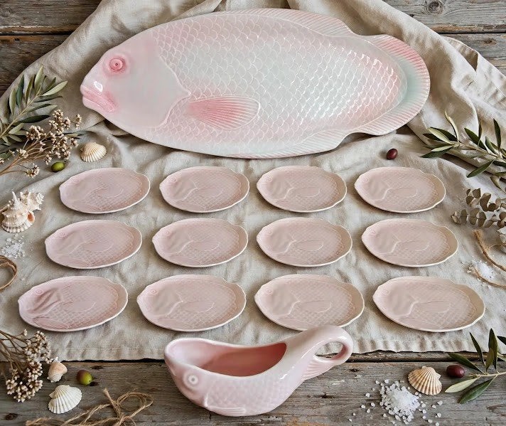 Zeldzaam 14-delig Salins -les-Bains Vis servies Rose., Antiek en Kunst, Antiek | Servies compleet, Ophalen of Verzenden