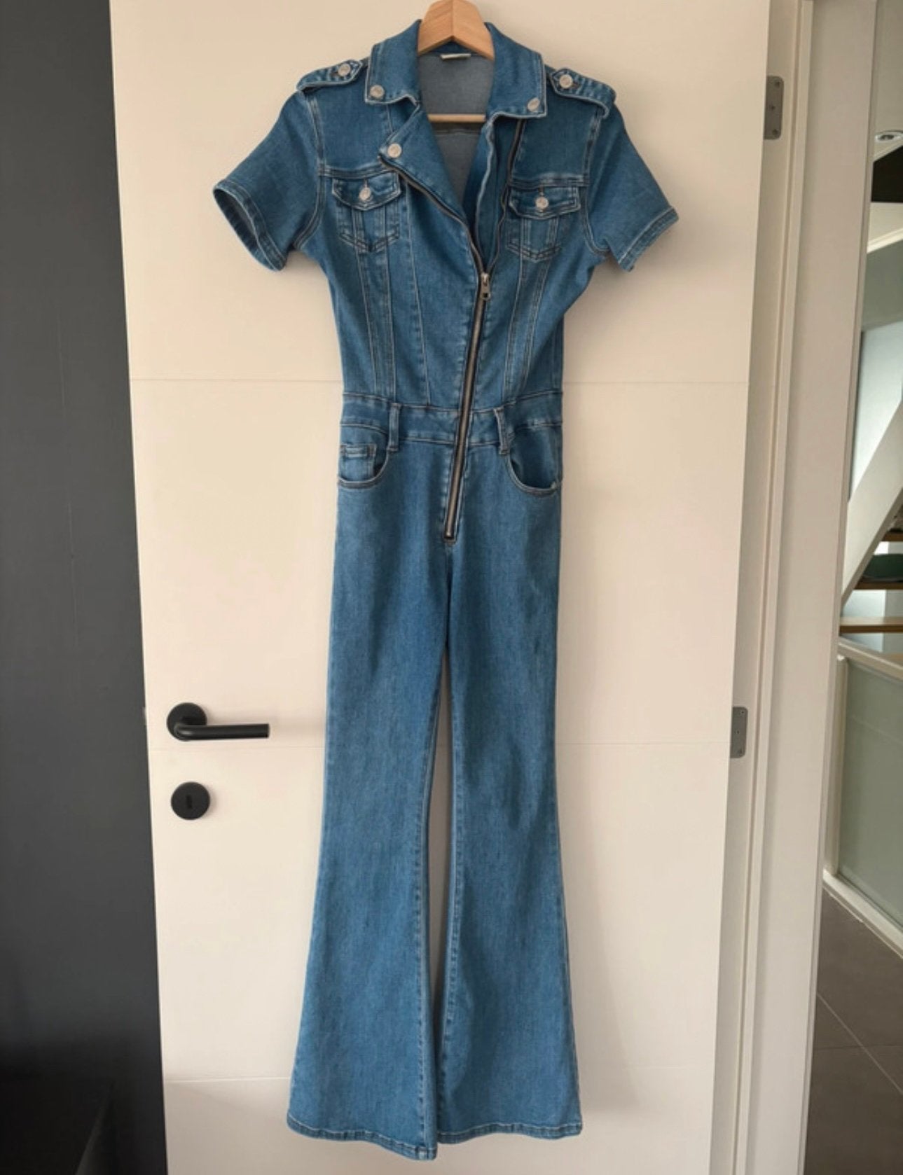 Trendy denim jumpsuit, Kleding | Dames, Jumpsuits, Ophalen of Verzenden, Zo goed als nieuw, Maat 36 (S), Blauw