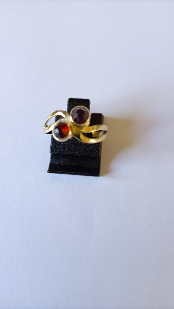 Vintage gouden ring met Granaat, 14 krt, Verzenden, Goud, Ring, Met edelsteen