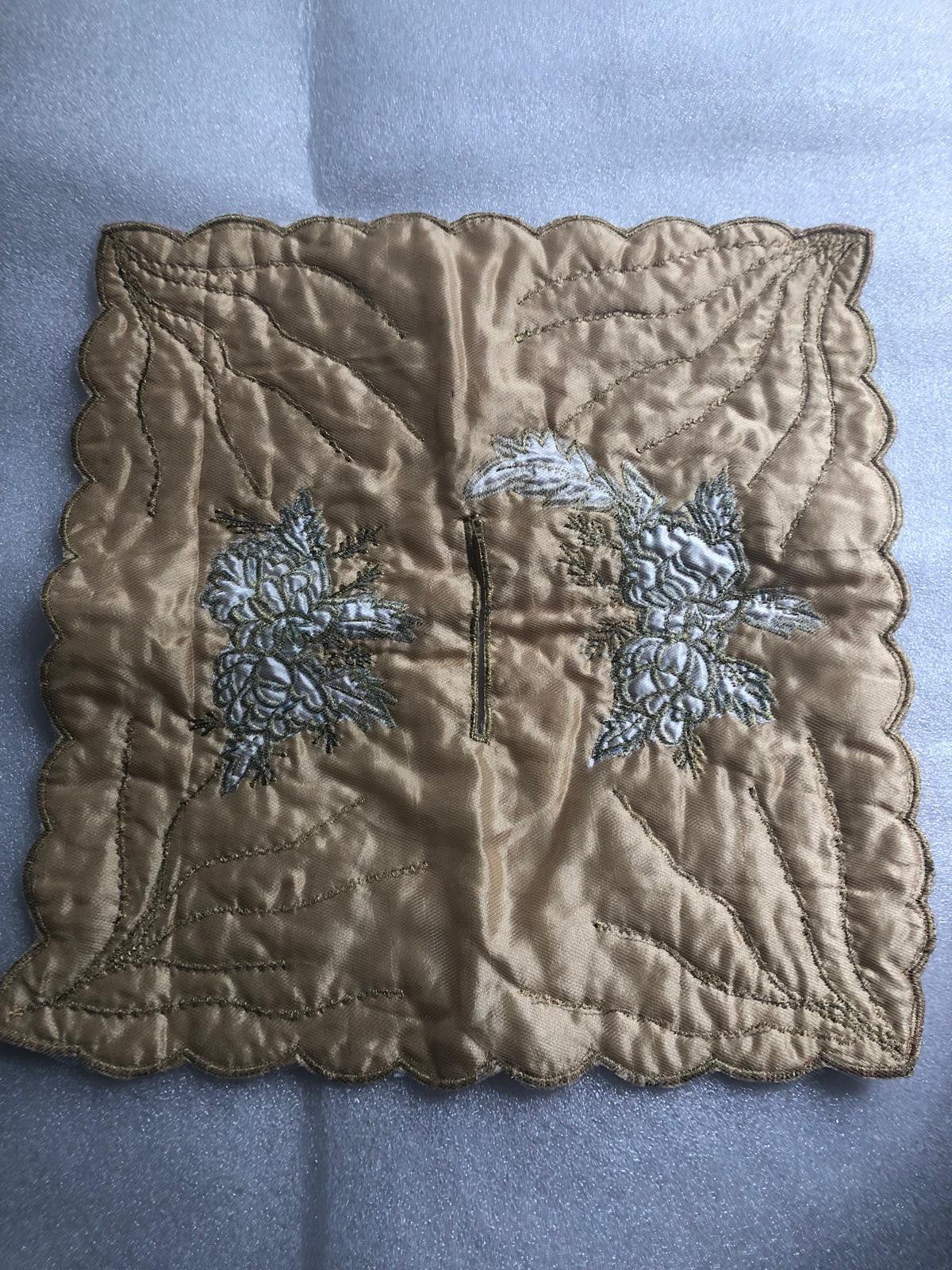 Vintage Victorian style hoesje voor  tissue box houder, Vintage, Ophalen of Verzenden, Zo goed als nieuw, Textiel