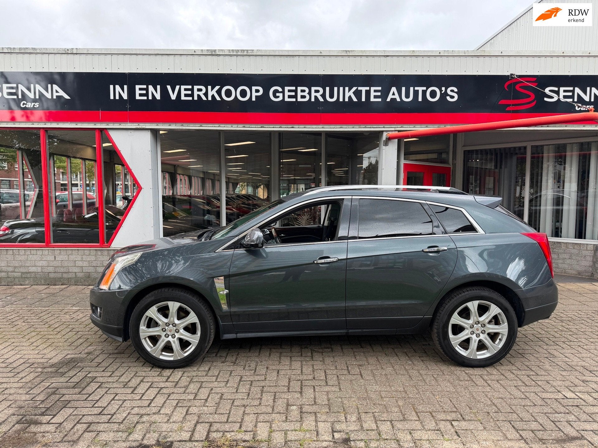Cadillac SRX 3.0 V6 AWD Sports Luxury - Pano - DVD - Inr Mog, Automaat, Euro 5, Zwart, Vierwielaandrijving