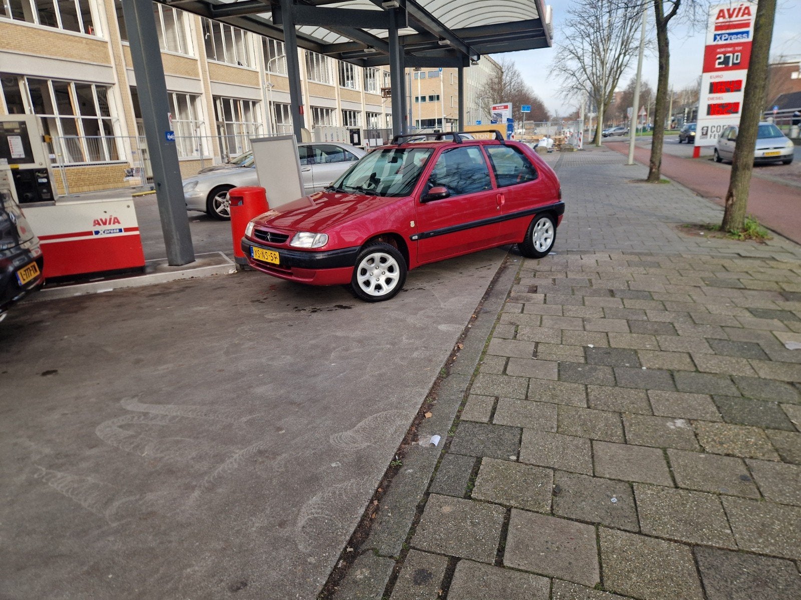 Citroën Saxo 538 1.1 1999 130000km

Titel:

1999 |, 15 km/l, 600 kg, 4 cilinders, Saxo