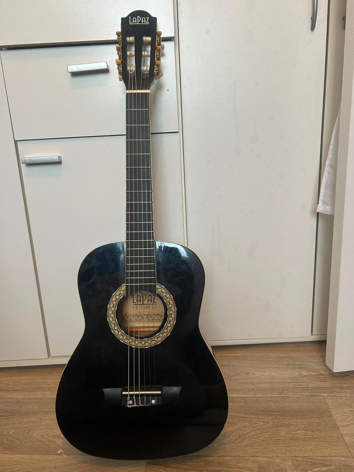 gitaar zwart akoestiek, Ophalen, Zo goed als nieuw, Overige typen
