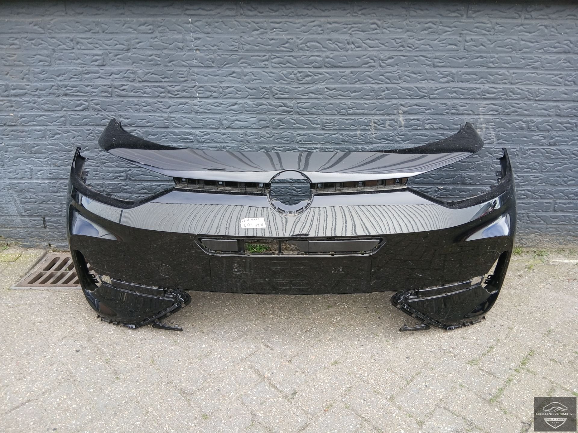 VW ID.3 ID3 GTX Facelift 2024+ Voorbumper Bumper 6xPDC Origi, Gebruikt, Volkswagen, Volkswagen AG, Bumper