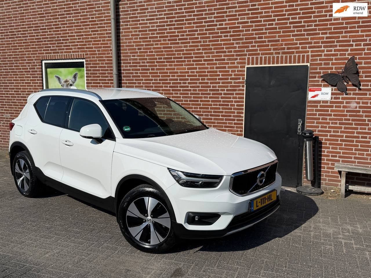 Volvo XC40 1.5 T3 Momentum Stuurverwarming, stoelverwarming,, Auto's, Dealer onderhouden, Gebruikt, Bedrijf, SUV of Terreinwagen
