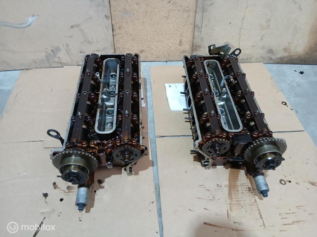 Cilinder Koppen Range Rover BMW M62 4.4 V8 Vanos Cilinderkop, Auto-onderdelen, Motor en Toebehoren, Land Rover, Ophalen of Verzenden