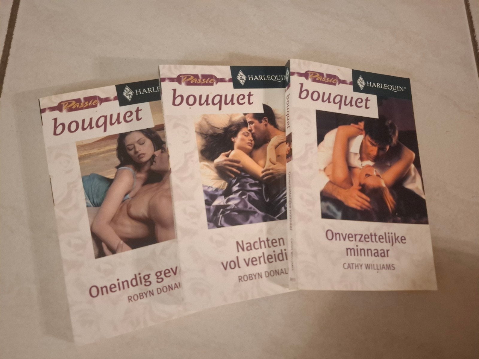 Bouquet reeks passie, 3 boekjes, Ophalen, Gelezen