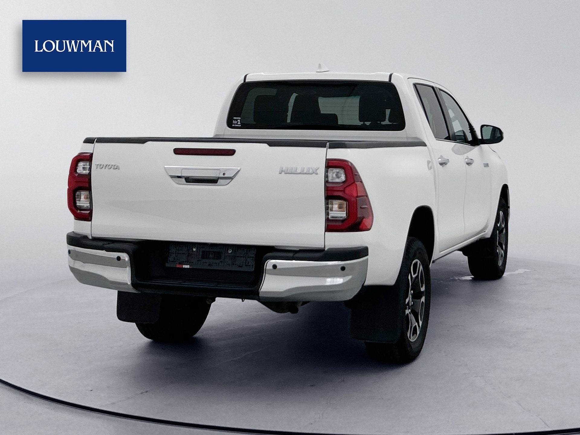 Toyota Hilux 2.8 D-4D Double Cab Professional 204pk Led Navi, Stof, Gebruikt, Zwart, 4 cilinders