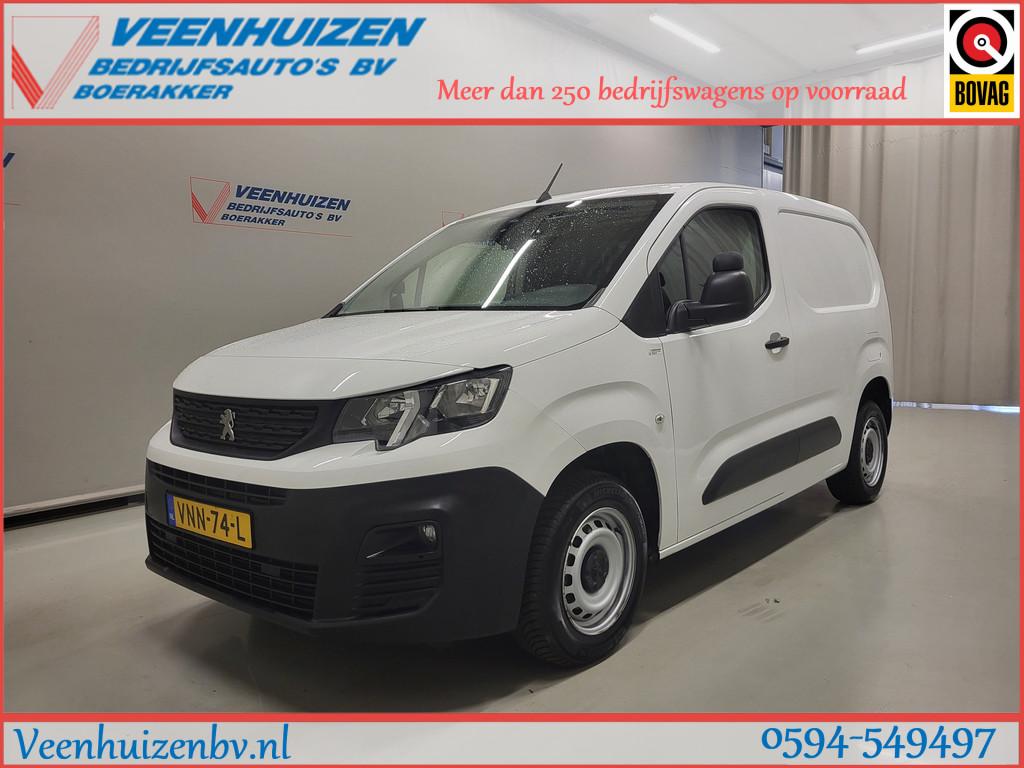 Peugeot Partner 1.5BlueHDI Euro 6! (bj 2022), Auto's, Voorwielaandrijving, Gebruikt, 4 cilinders, Wit