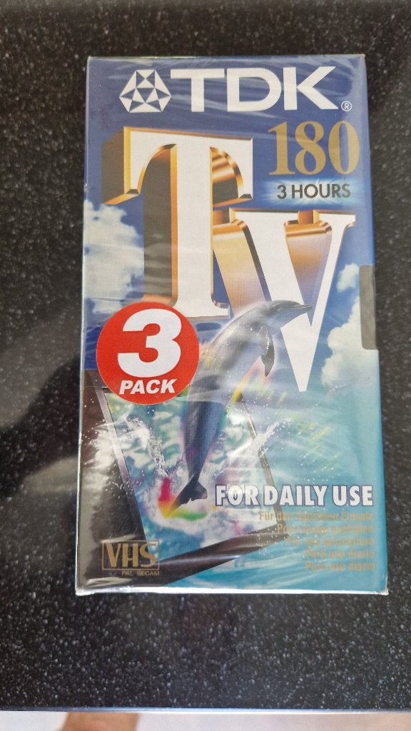 VHS banden TDK 180 min. 3 stuks, Ophalen, Alle leeftijden, Overige genres, Nieuw in verpakking