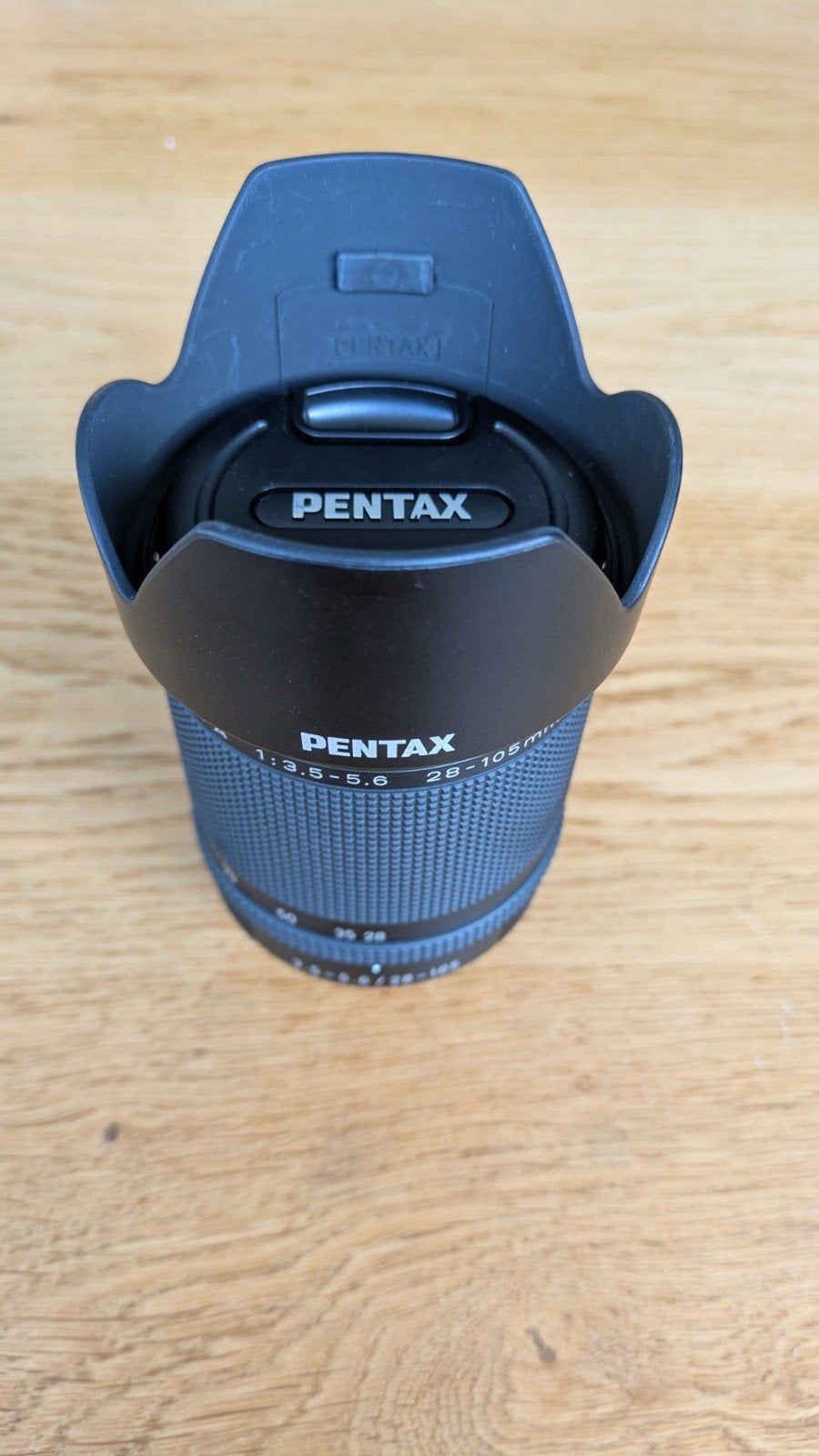 Pentax HD D FA 28-105mm f/3.5-5.6 ED DC WR objectief, Zo goed als nieuw, Standaardlens, Pentax K-mount, Zoom