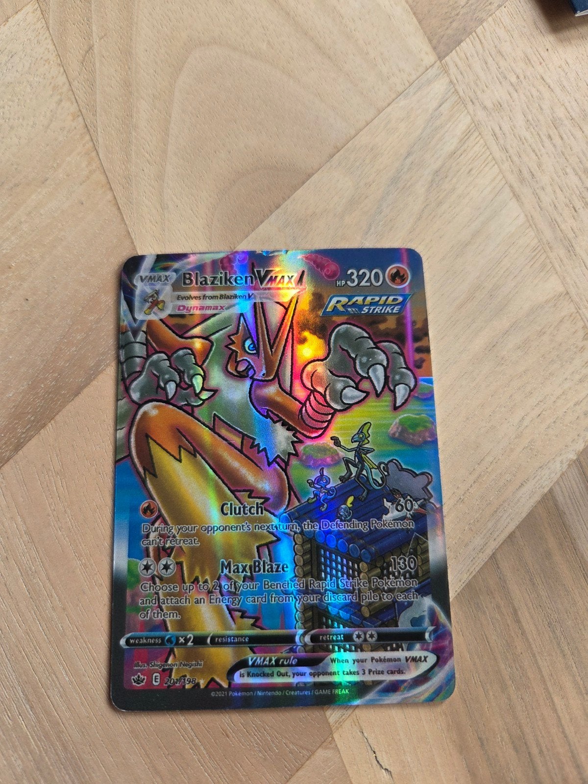 Blaziken VMAX Pokémon Kaart (201/198) - Rapid Strike, Ophalen of Verzenden, Gebruikt, Losse kaart, Foil