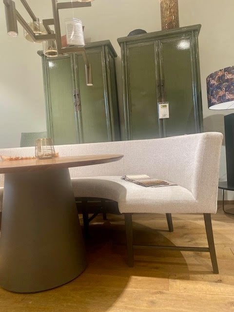 Ronde tafel met ronde zitbank, Ophalen, 100 tot 150 cm, Rond, Nieuw