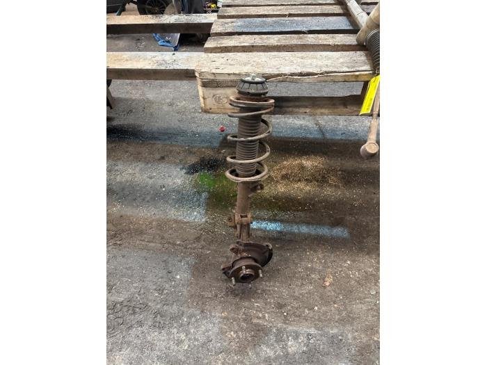 Schokdemperpoot links-voor van een Suzuki Alto, Gebruikt, -, -, -