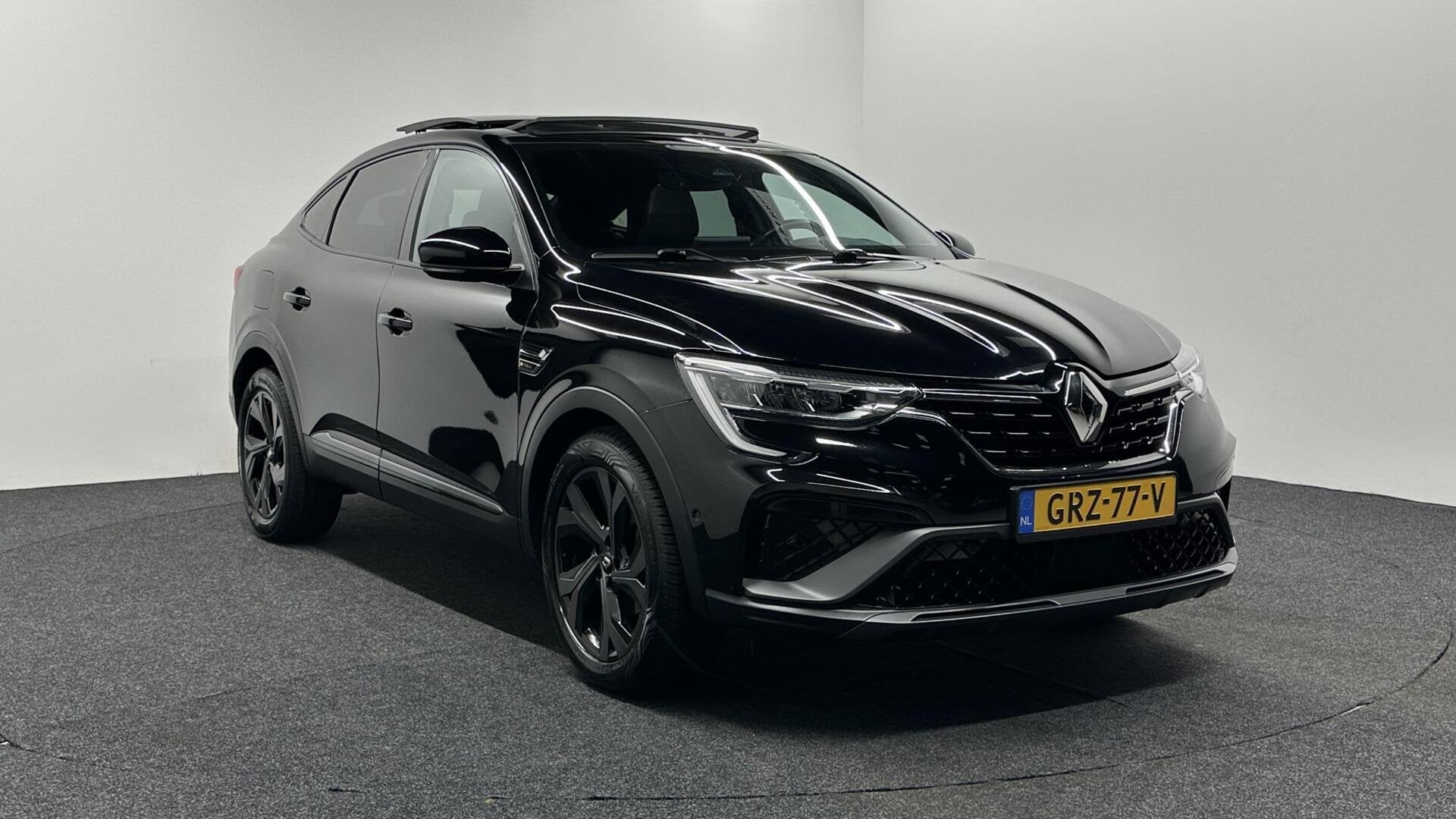 Renault Arkana 1.3 TCe 140 R.S Line PANO TREKHAAK LEER CAMER, Auto's, Arkana, Gebruikt, 4 cilinders, Met garantie (alle)