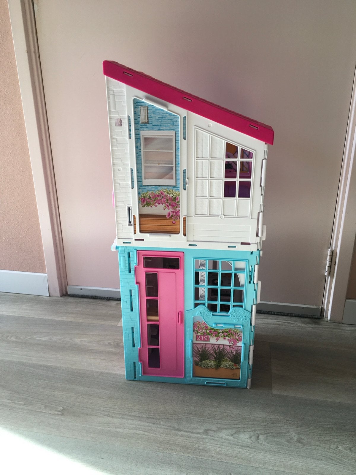 Barbie Droomhuis met zwembad en accessoires, Kinderen en Baby's, Speelgoed | Poppenhuizen, Ophalen, Zo goed als nieuw, Poppenhuis
