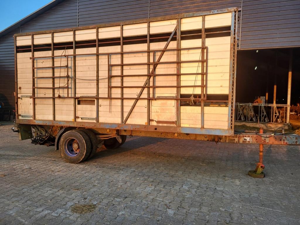 Veewagen hydraulische laadklep, duport bemester, Ophalen, Transport
