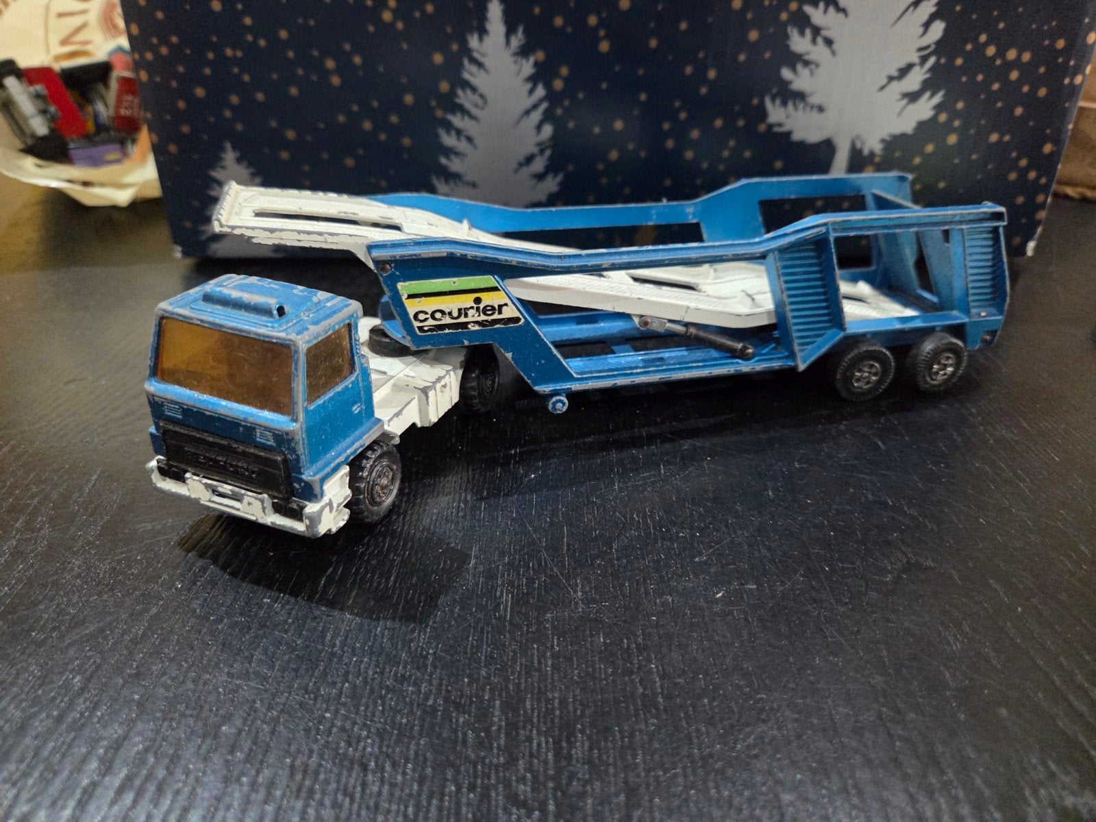 Bedford + Car Transporter Matchbox Super Kings, Ophalen of Verzenden, Gebruikt, Bus of Vrachtwagen