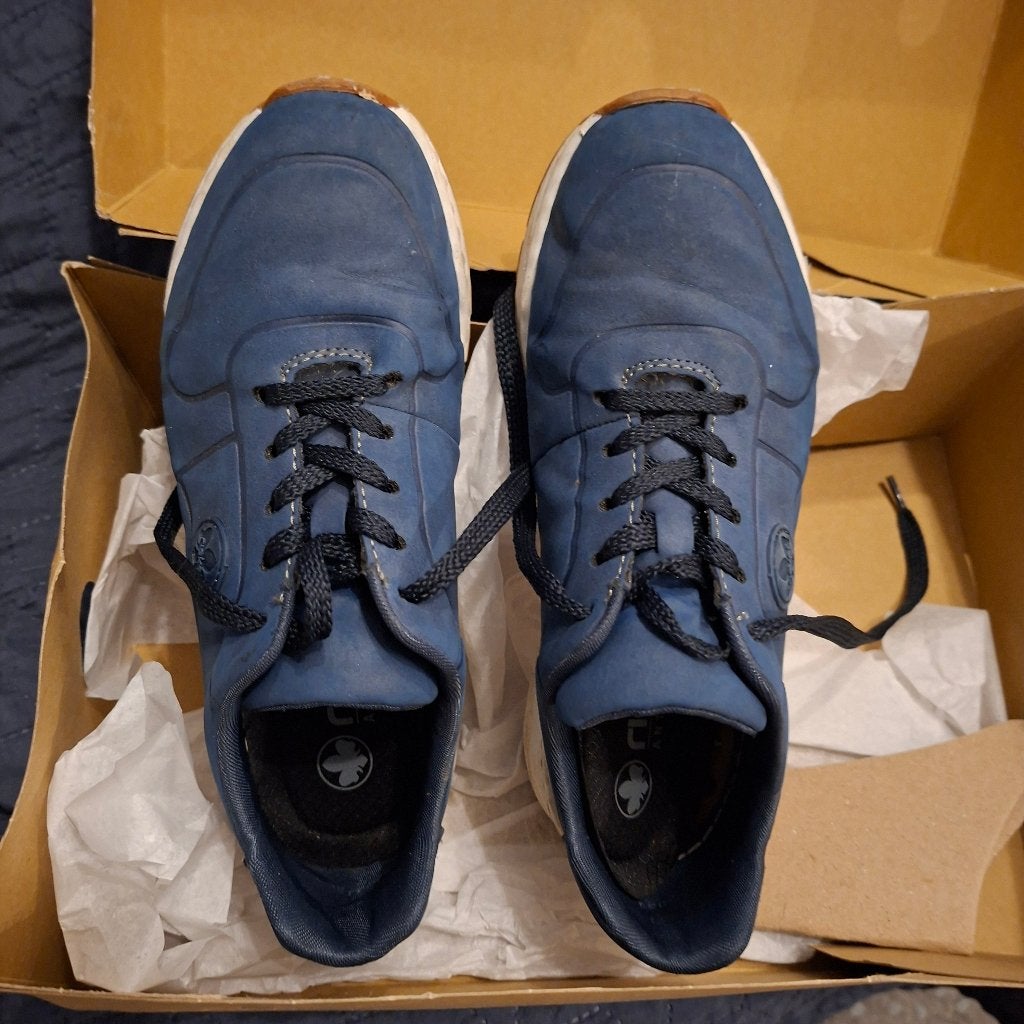 Schoenen rieker en sketches, Overige kleuren, Ophalen of Verzenden, Rieker, Sneakers of Gympen