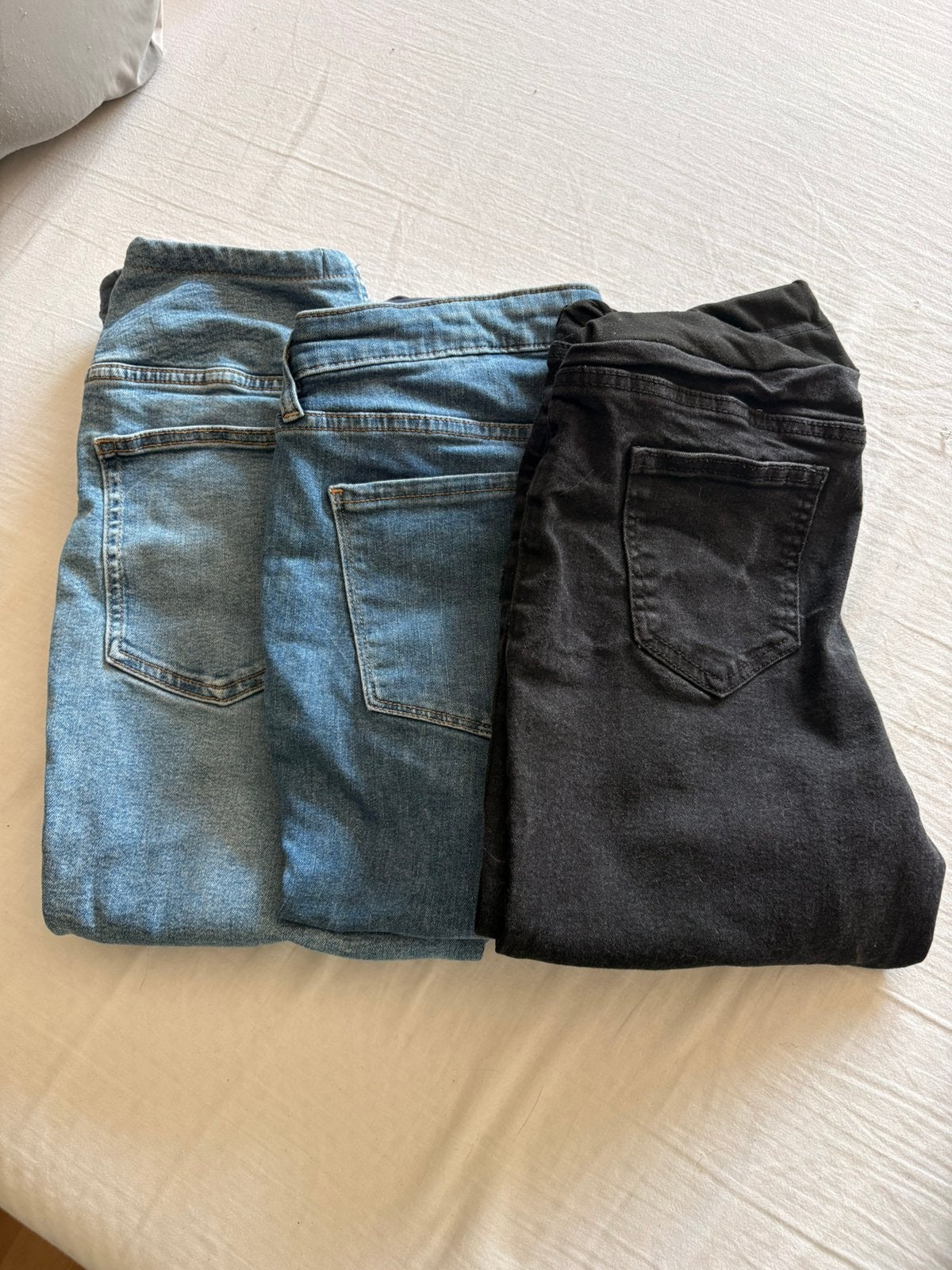 Set van 3 zwangerschaps jeans mt M ZGAN, Ophalen of Verzenden, Zo goed als nieuw, Maat 38/40 (M), Broek of Spijkerbroek