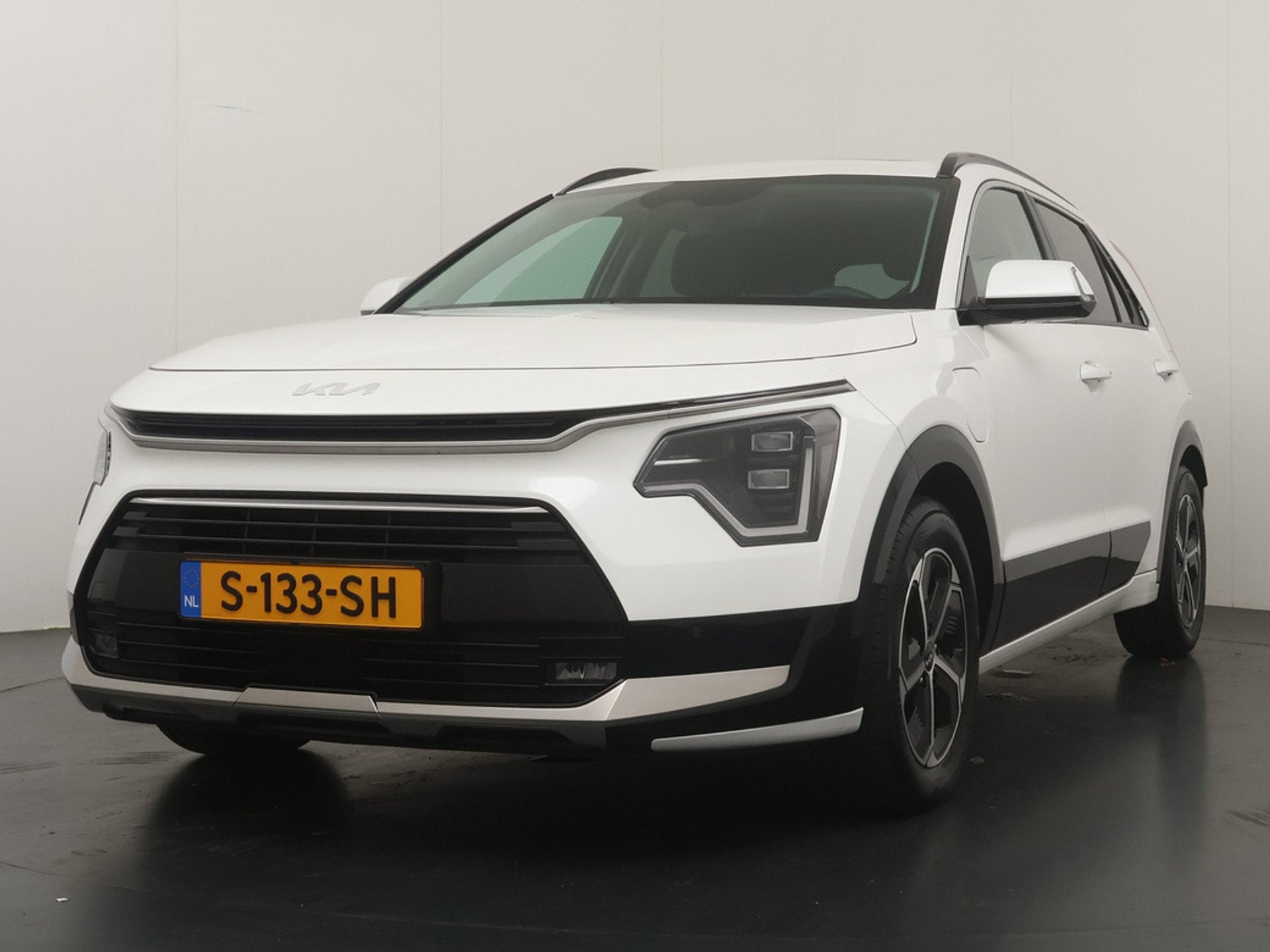 Kia Niro 1.6 GDi PHEV DynamicPlusLine- Plug-In - Schuif-/Kan, Gebruikt, Wit, Adaptive Cruise Control, SUV of Terreinwagen