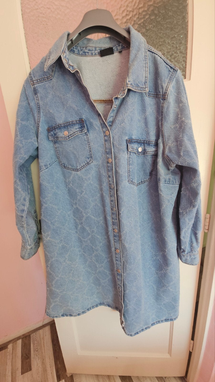 Leuke doorknoop jeans jurk mt. 50, Ophalen of Verzenden, Zo goed als nieuw, Maat 46/48 (XL) of groter