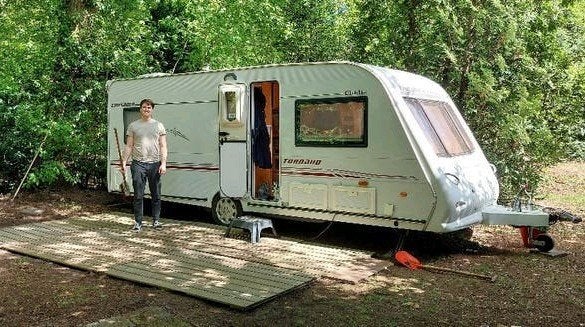 Elddis Crusader Tornado 2003 (vaste prijs), Elddis, Schokbreker, Particulier, 1000 - 1250 kg