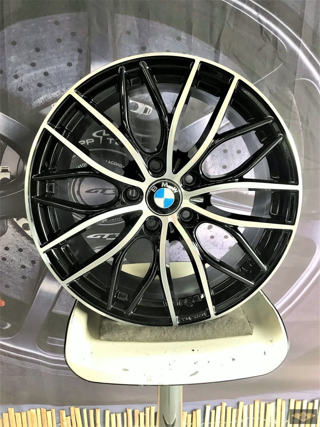 19 inch 5x112 BMW 1 Serie (F40) Styling 405M Look Velgen Nie, Auto-onderdelen, Banden en Velgen, 19 inch, Velg(en), -, -